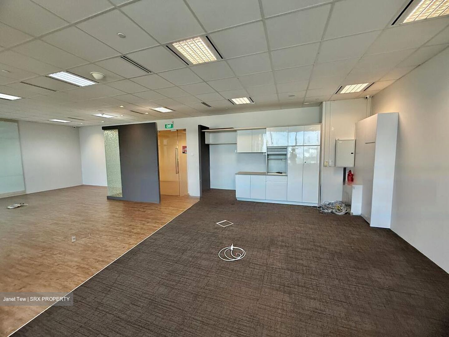Westgate (D22), Office #476341271